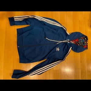 Limited addition Adidas women’s zip up sweatshirt